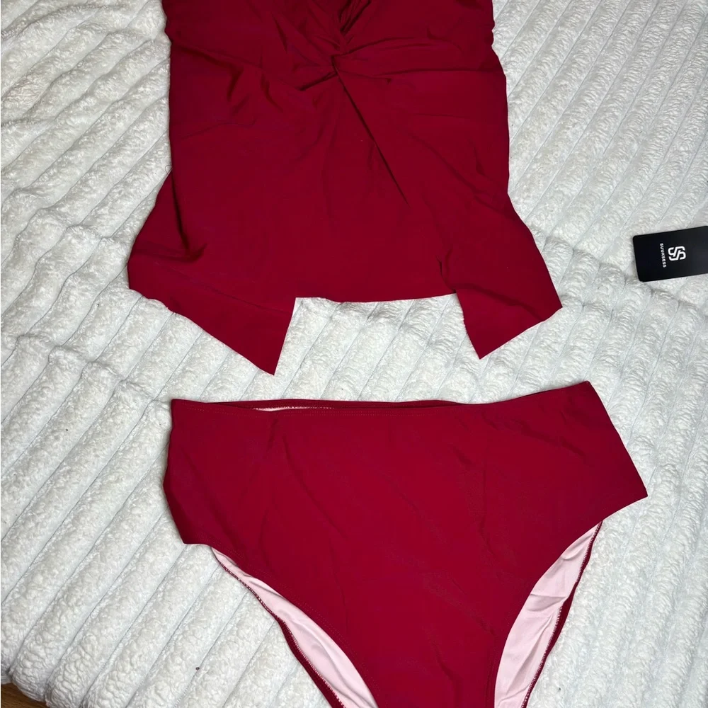 Chic Maroon Women's Swim Bikini